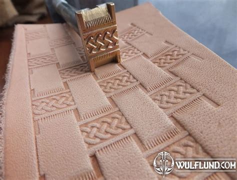 prägestempel leder anfertigen lassen